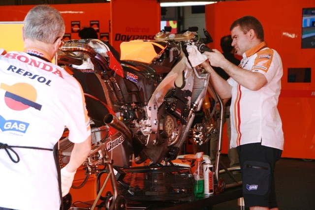To νέο πλαίσιο της Honda RCV212 - Dani Pedrosa